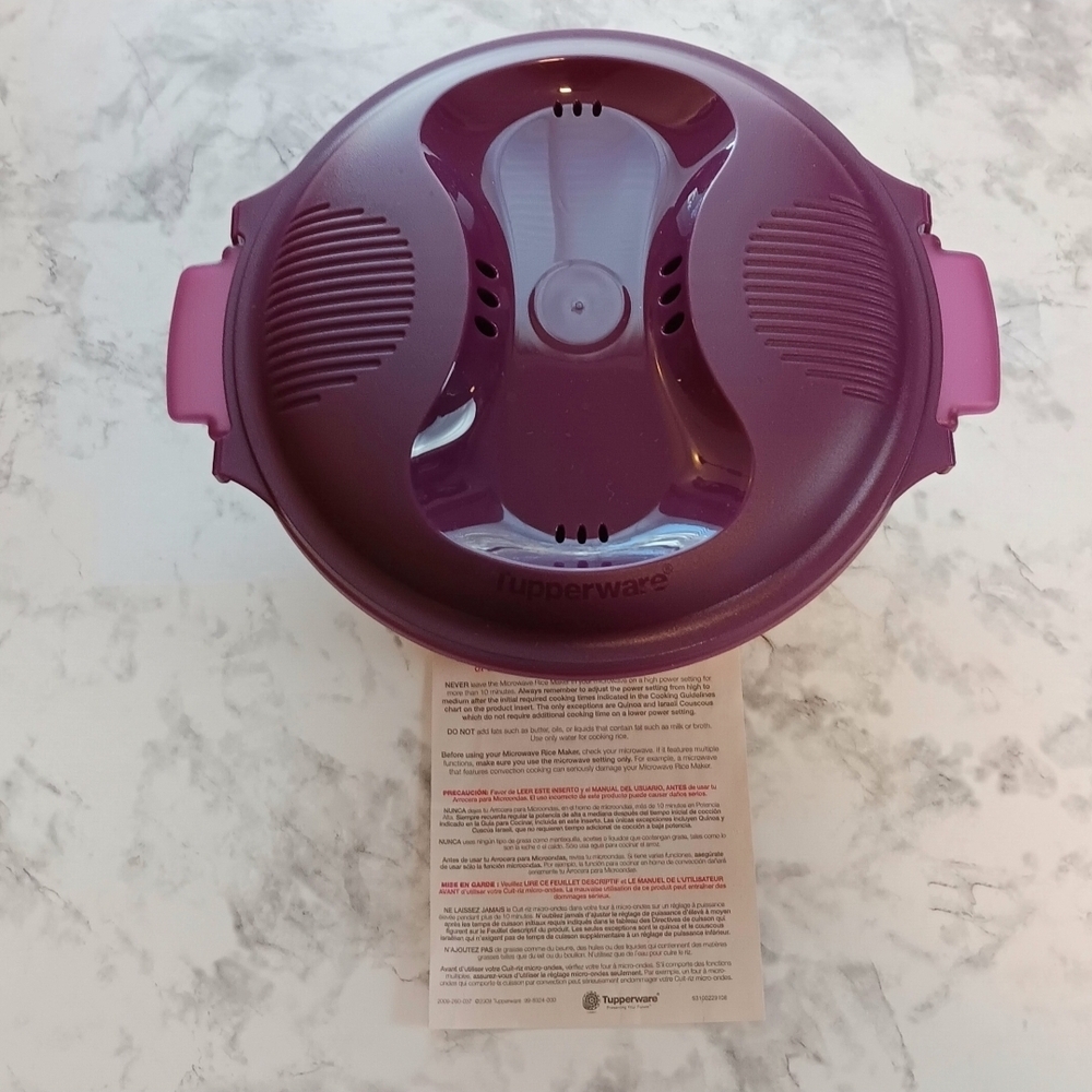 Tupperware Microwave Rice Cooker - Excellent Used Condition! - Picture 2 of 16